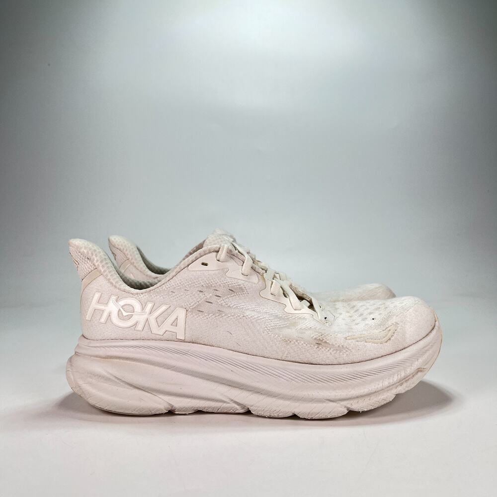 HOKA Clifton 10 White White Athletic Running Shoes 1127896 WWT Women's Size 8B